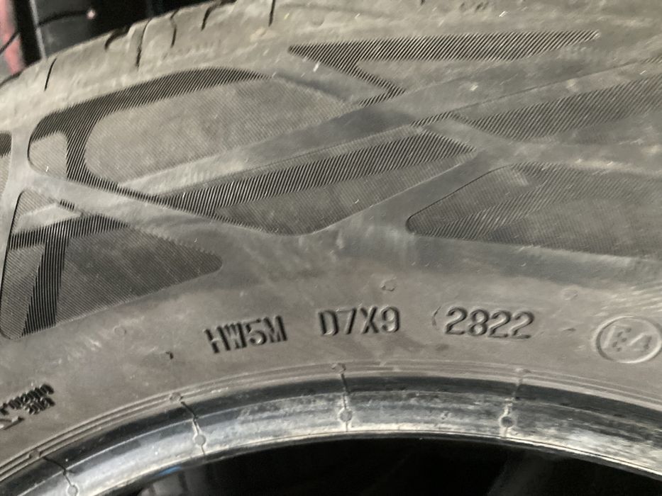 Continental 4 buc 215/60 R 17 Dot 2022