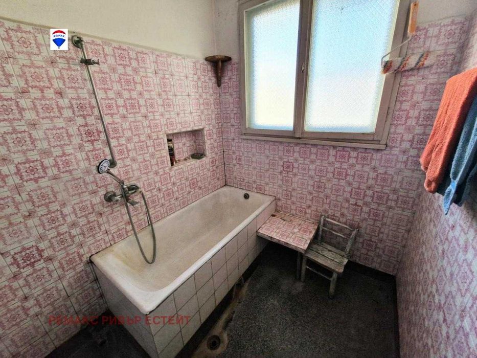 Продава се Многостаен апартамент в Разград, Варош - 144 кв.м за 820 €/кв.м - Снимка #5