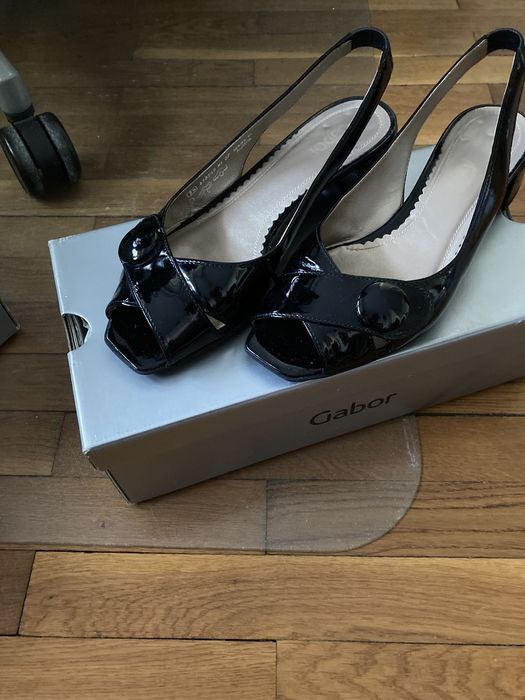 Pantofi si sandale Gabor din piele