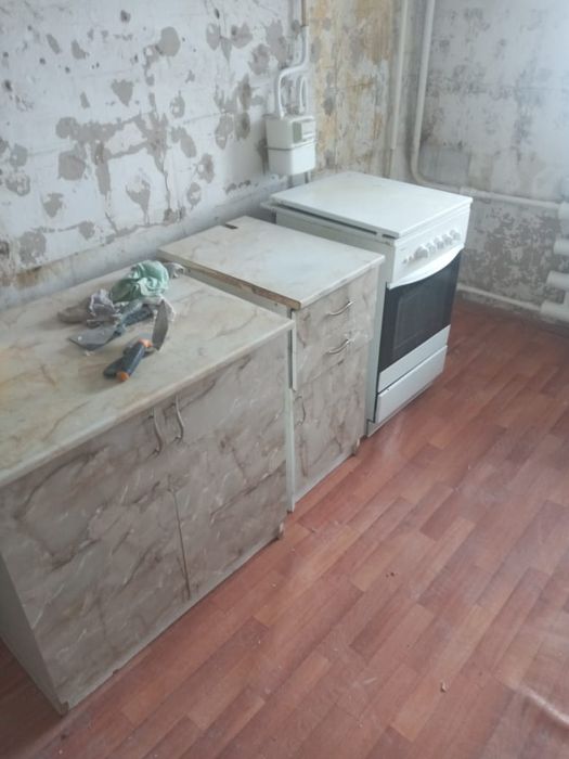 Отдам даром кухонный гарнитур