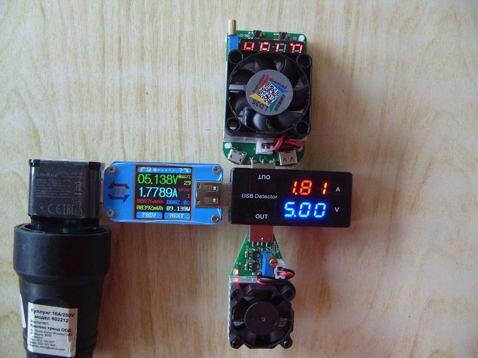 USB тестер-детектор с цветен дисплей KWS-10VA