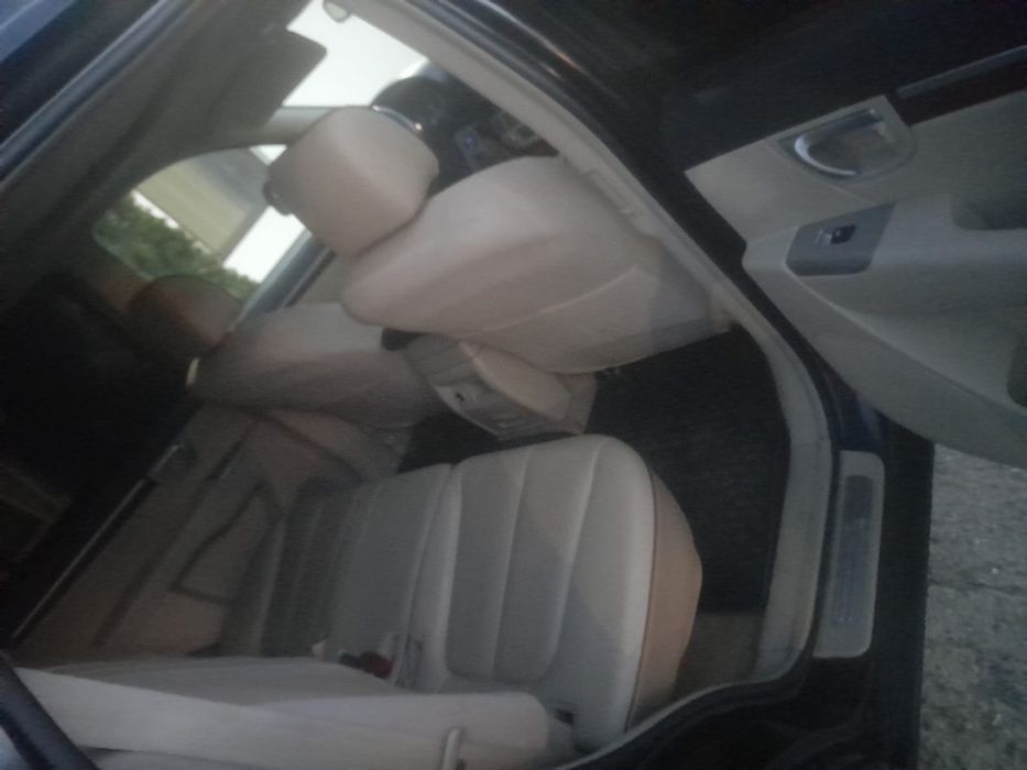 Vând Hyundai SantaFe