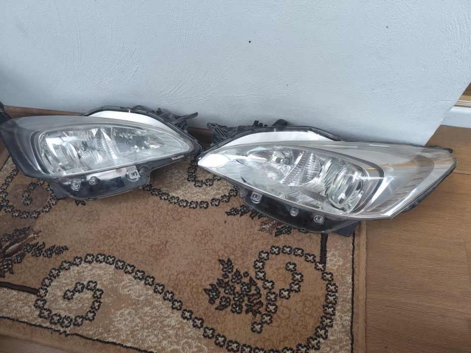 Фарове за Пежо 508