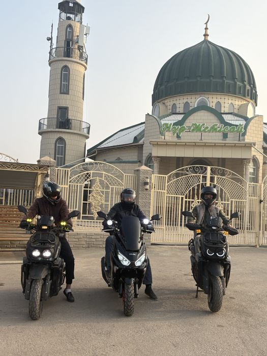 Мопед танк Bennali 180сс