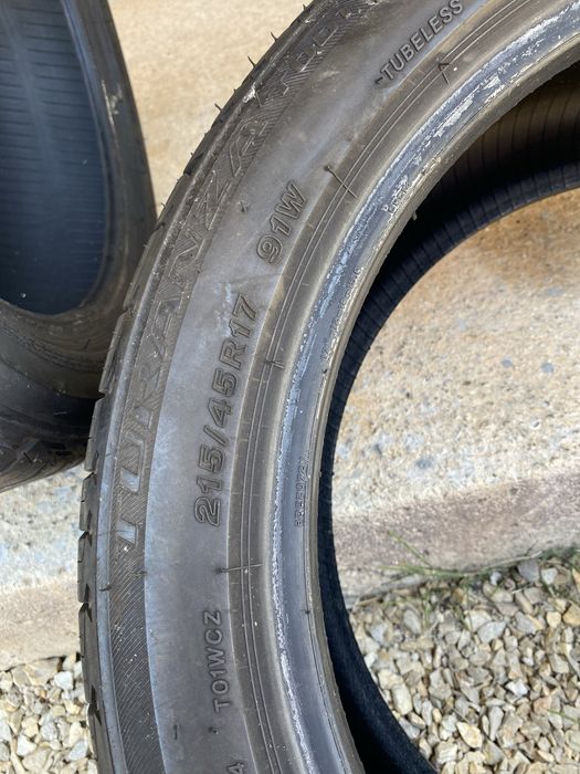 215/45/17 Бриджстоун   Летни