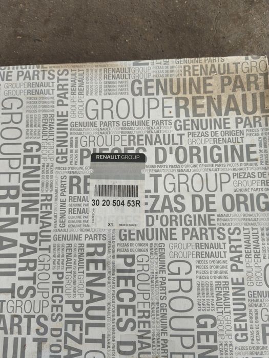 Vând ambreiaj Logan original