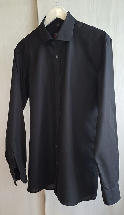 Королевская рубашка от Eterna