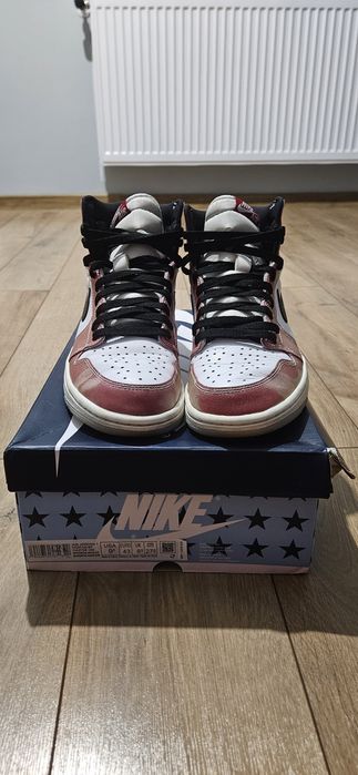 Jordan 1 Trophy Room