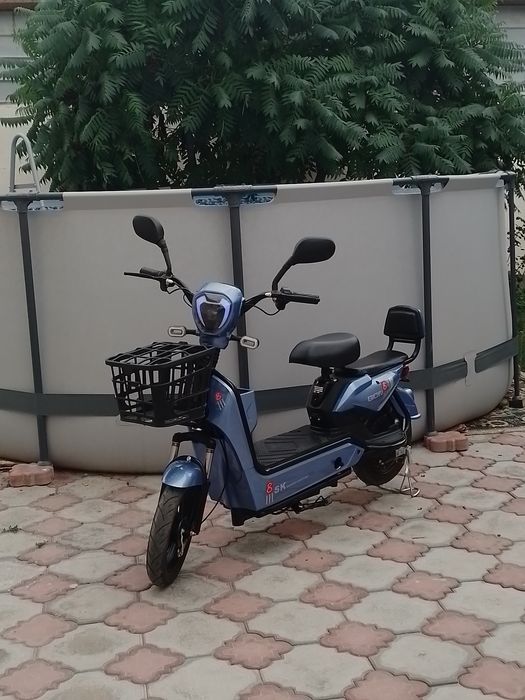 Электронный скутер