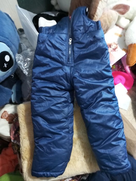 Продам на девочку зимний костюм