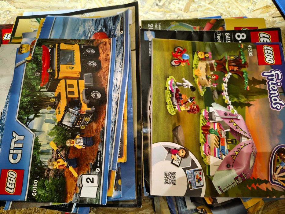 vand piese LEGO la gramada