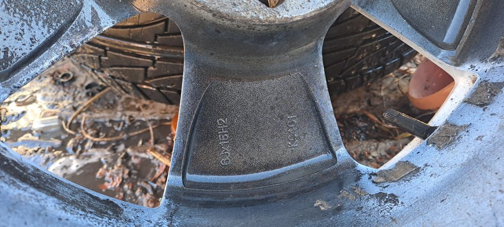 Продам диски с резиной