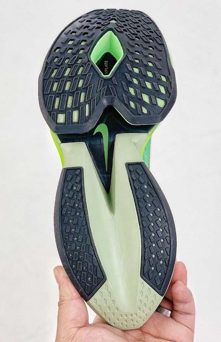 Нови мъжки маратонки Nike Air Zoom Alphafly Next 44 номер