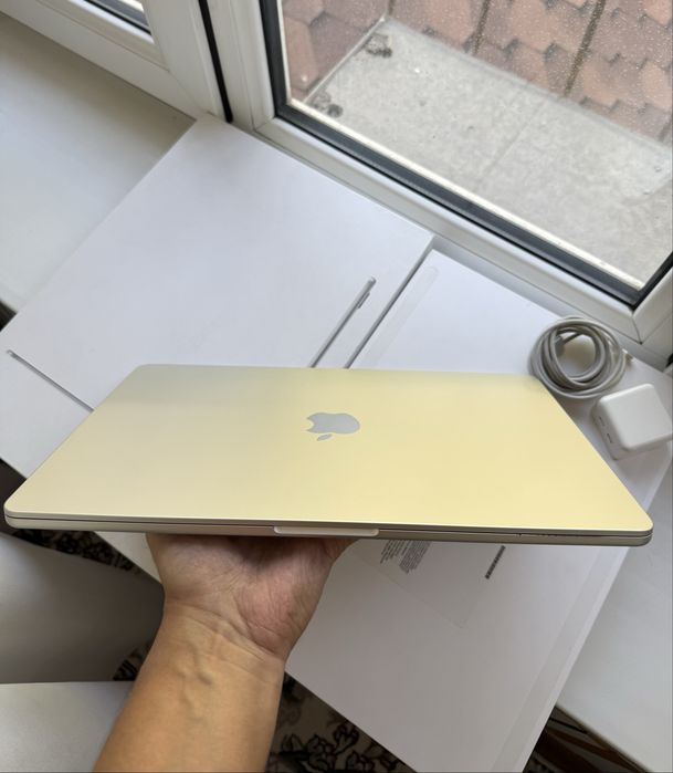 MacBook Air M2 15-inch 8/512GB Silver