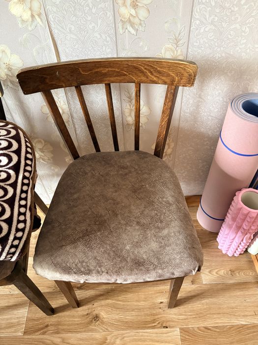 Отдам стулья бесплатно