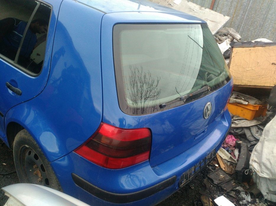 Голф 4 на части 1.4 16v