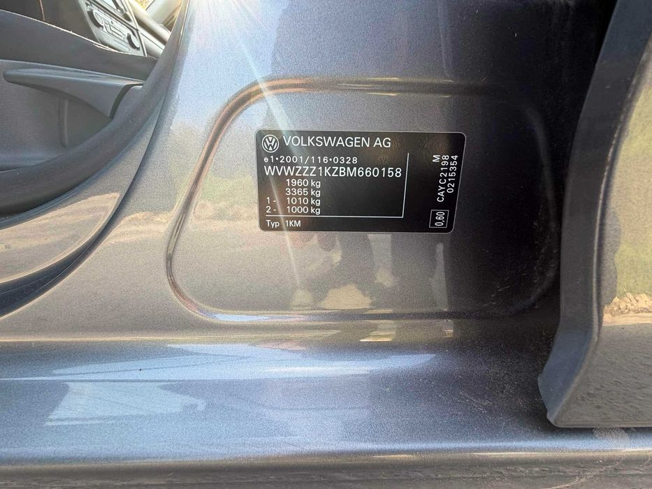 Vand Volkswagen Golf 6 (combi) an 2011, motor 1.6tdi CAYC 105hp, euro5 (motor fiabil)