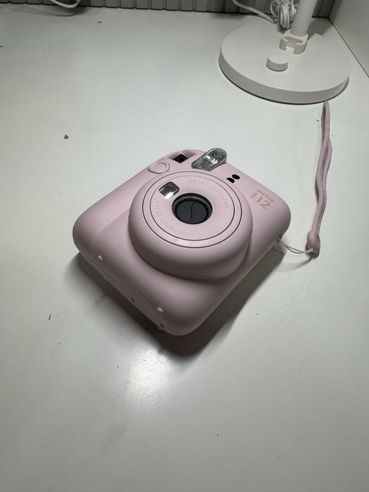 Instax mini 12, Новая
