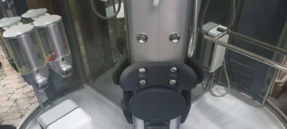 Cabina duș nefolosita