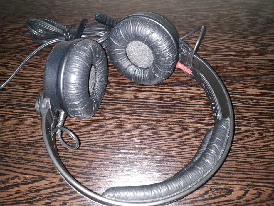 Sennheiser HD 25