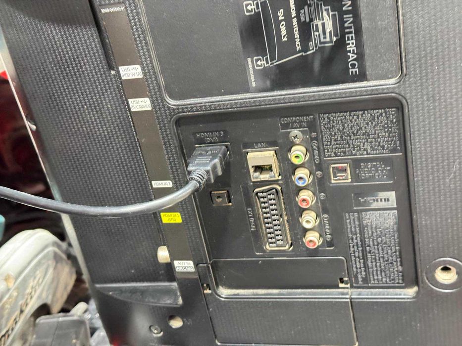 Телевизор - Led TV Samsung /UE32F4500AW