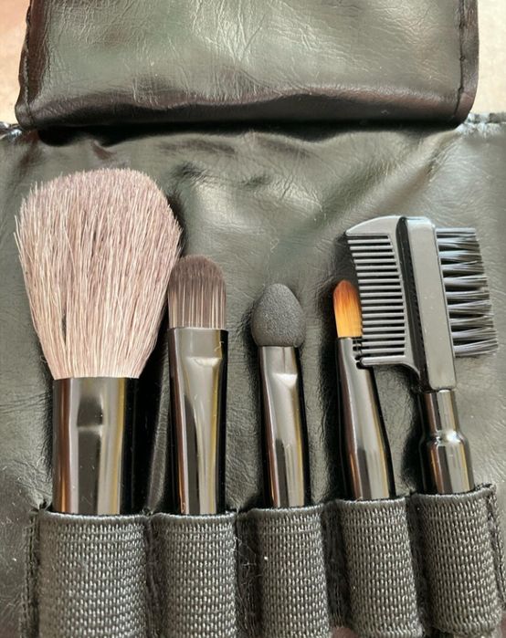 Кисти для макияжа