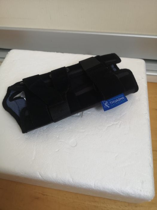 Orteza atela incheietura mana stanga