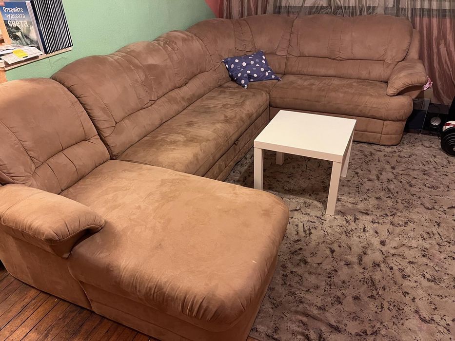 Продавам холна гарнитура