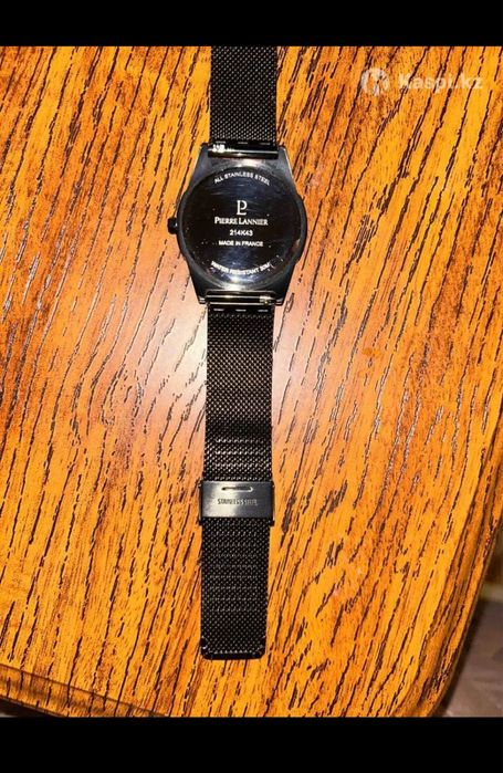 Часы Pierre Lannier