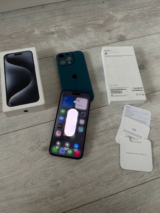 Apple iPhone 15 Pro Max 256 гб E Sim 87% / Айфон 15 Про Макс 256 GB