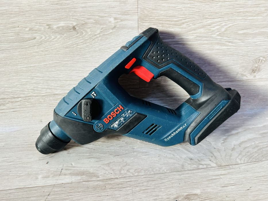 Rotopercutor Bosch profesional