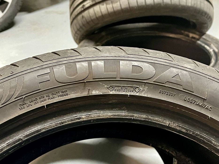 Летни гуми Fulda 235/45/17