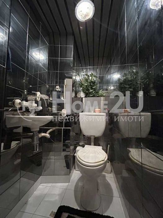 Четири стаи!! Асансьор!! Възраждане!!