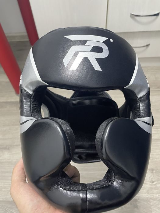 Шлем для бокса, новый