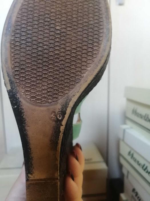 Sandale piele naturalacu platforma numarul 36 albastre, turcoaz, bleu