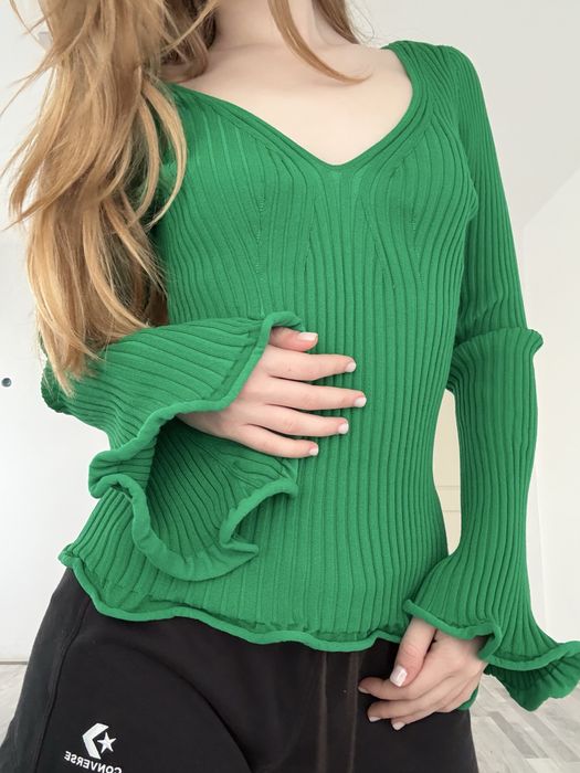 bluza cu maneci clopot