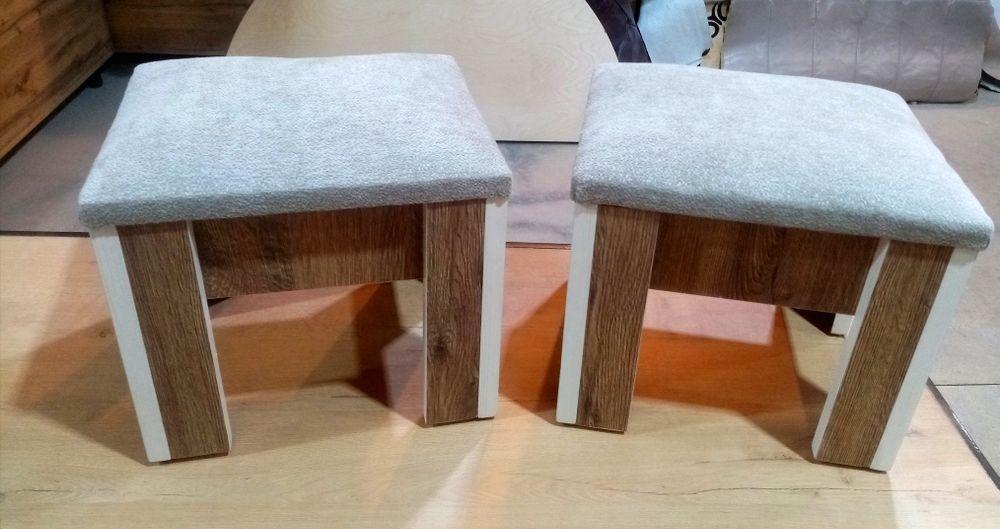 Продам новые маленькие табуретки!