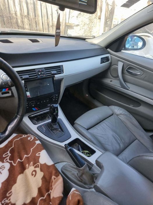 BMW e91 320d automat