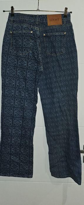 Love Moschino дънки, Dsquared, Loewe, Louis Vuitton