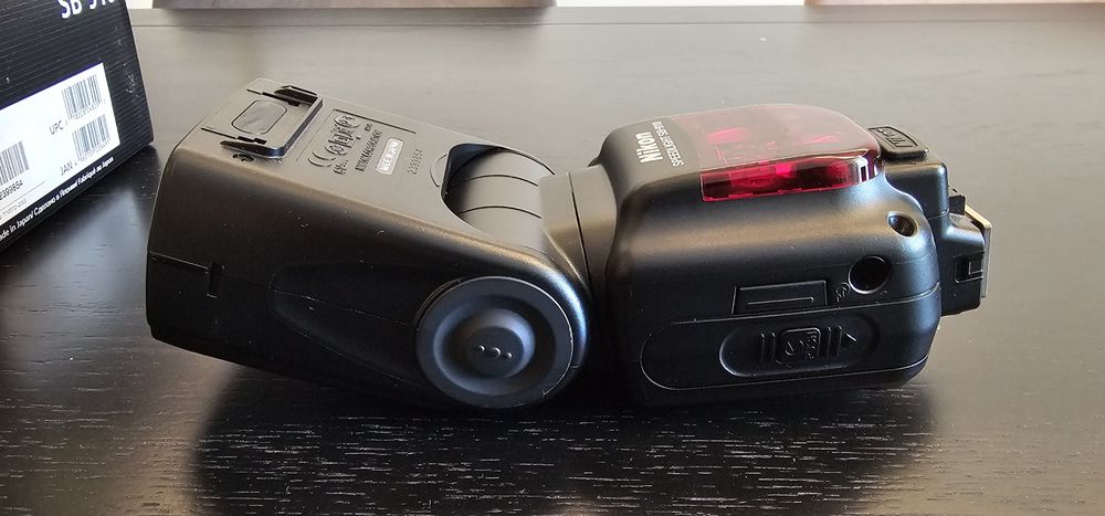 Nikon Speedlight SB-910 – перфектно състояние, пълен комплект