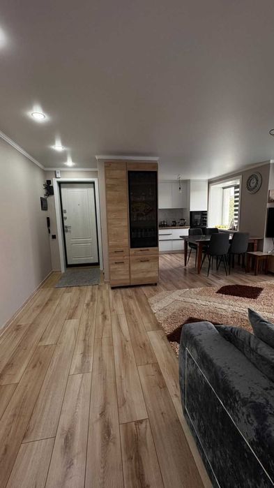 Продам 3-комнатную квартиру