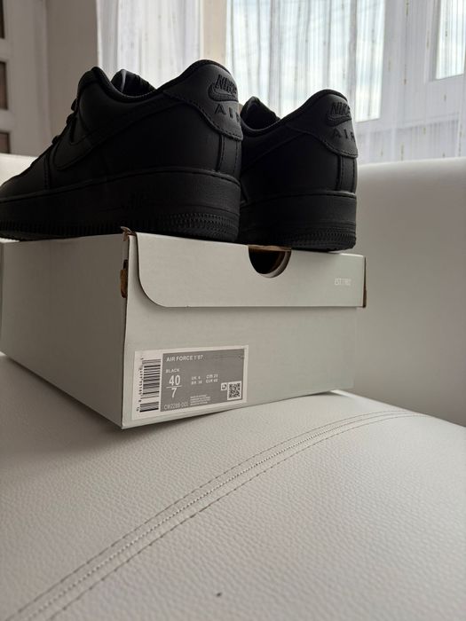 Nike Air Force 1 Black