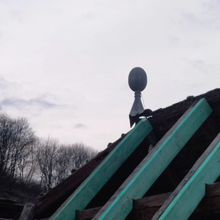 Vand tigla veche solzi in Brasov cu transport