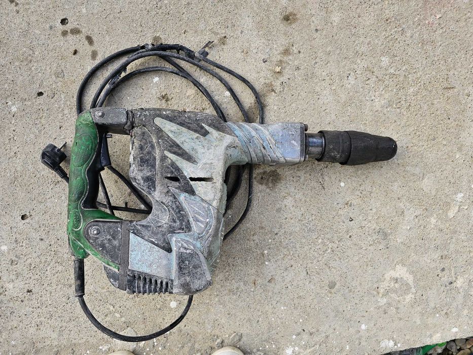Ciocan demolator HITACHI H60 MR