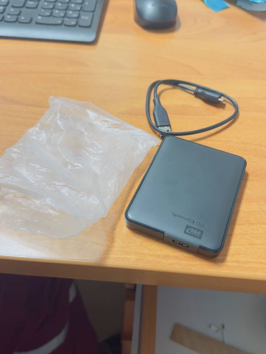 Внешний накопитель hdd