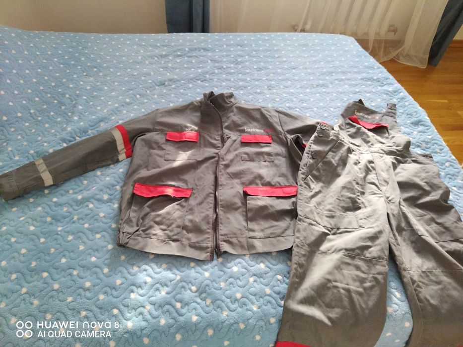 Продам спецодежду б/у
