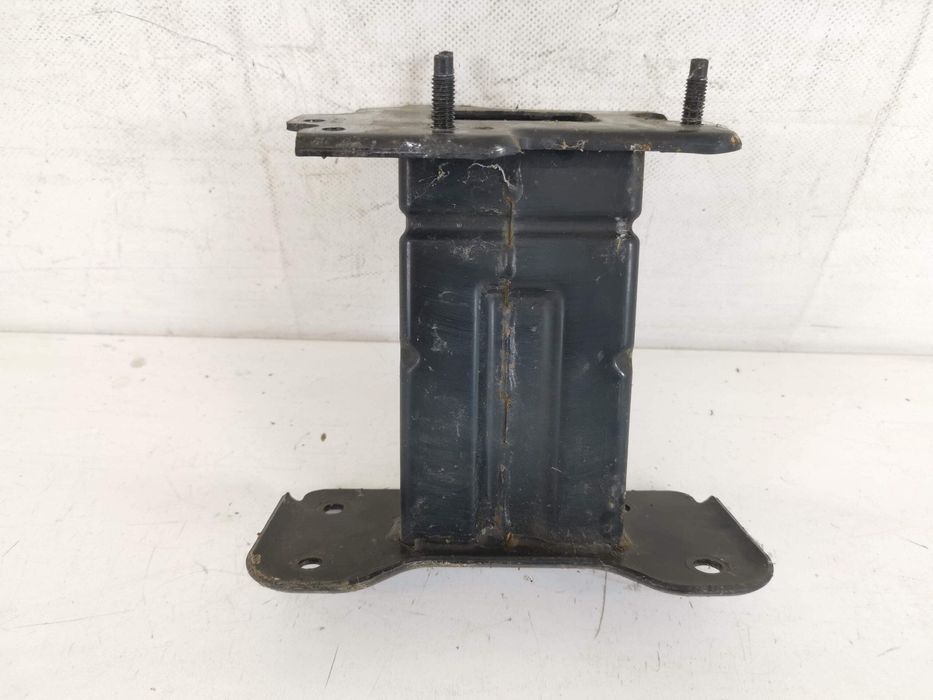 Капачка на лонжерон Носач Армировка Дясна Предна Броня Нисан Роуг / Ni