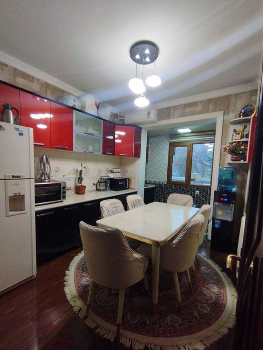 Продаётся своя квартира в Яшнабадском районе