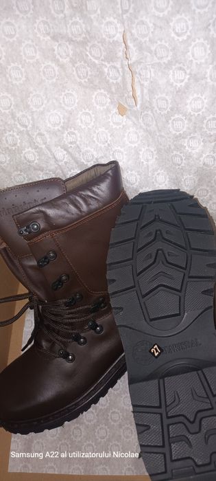 Bocanci piele mărimea 41