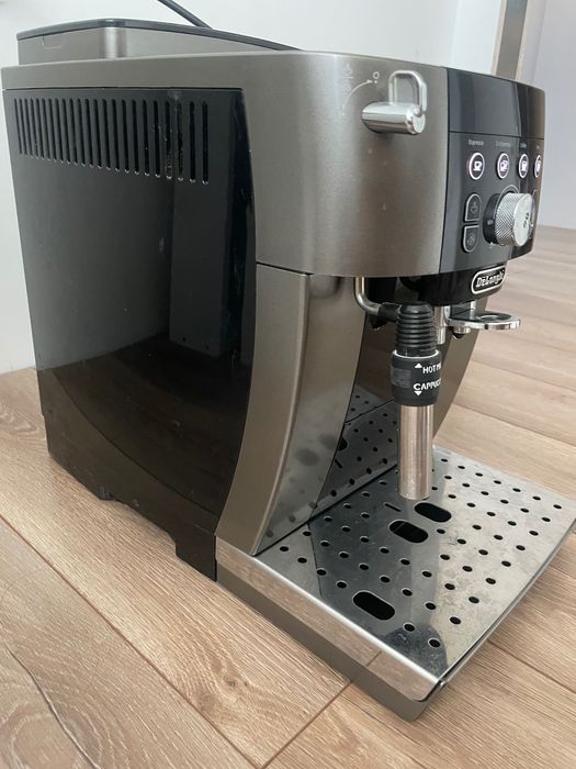 Кафе машина DeLonghi Magnifica Smart